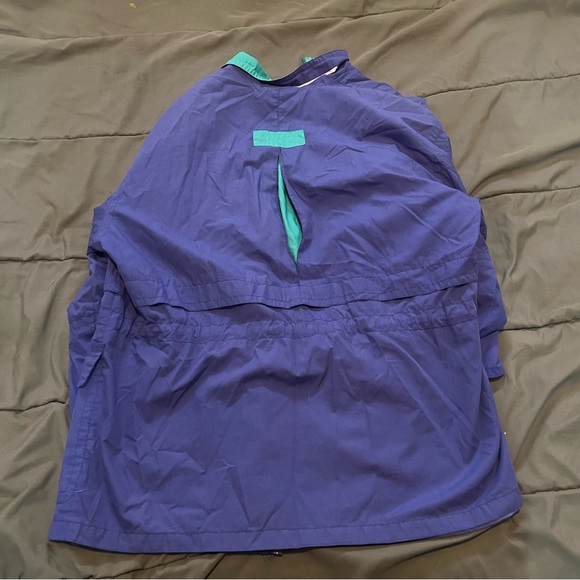 90’s windbreaker - Picture 2 of 2